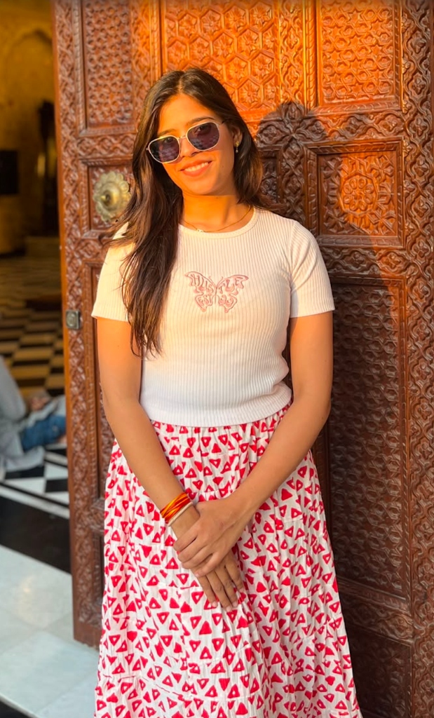 Sakshi Soni - Founder & CEO of DigiKampaign
